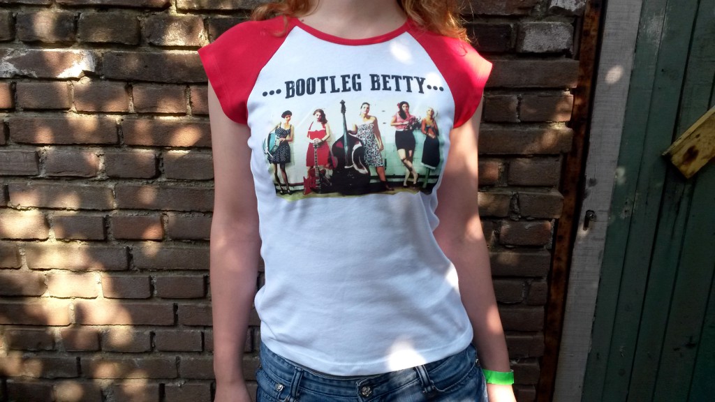 Shirt Bootleg Betty (girlie) 2